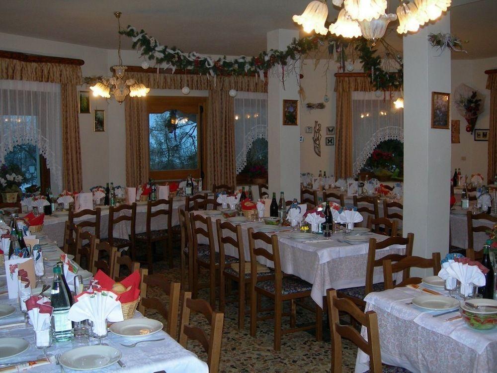 Hotel Rifugio Monte Baldo Avio Esterno foto