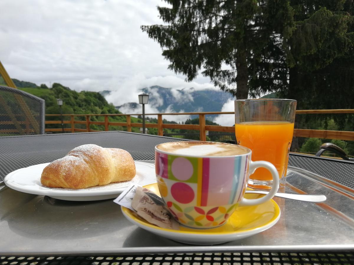 Hotel Rifugio Monte Baldo Avio Esterno foto