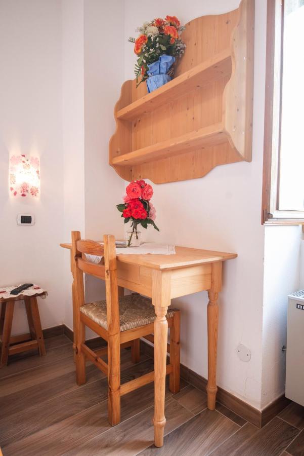 Hotel Rifugio Monte Baldo Avio Esterno foto