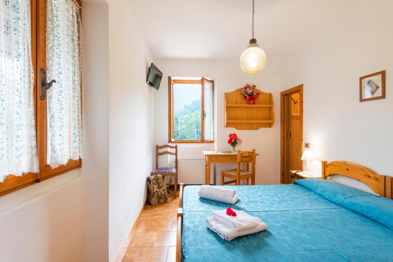 Hotel Rifugio Monte Baldo Avio Esterno foto