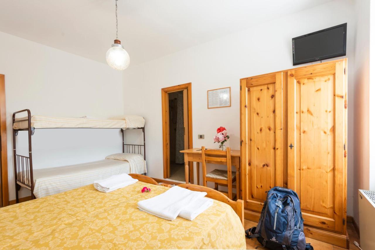 Hotel Rifugio Monte Baldo Avio Esterno foto